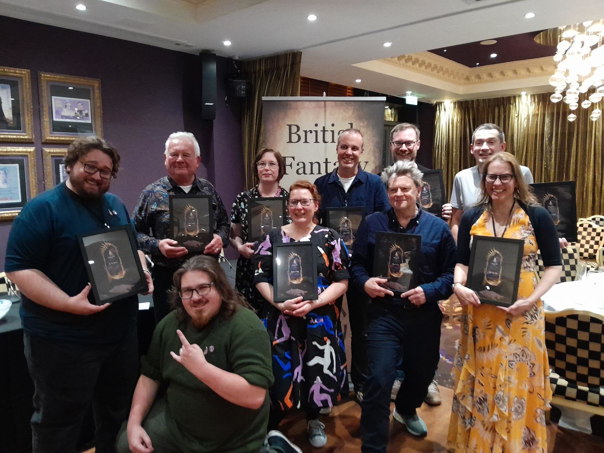 Les vainqueurs des British Fantasy Award 2024. Stephen Graham Jones en fait partie !